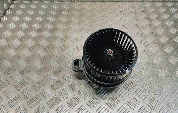 Hyundai Kona I Heater fan/blower 97113H8000