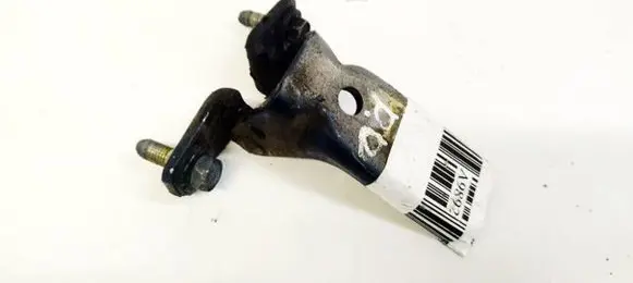 Mitsubishi Grandis Front door upper hinge