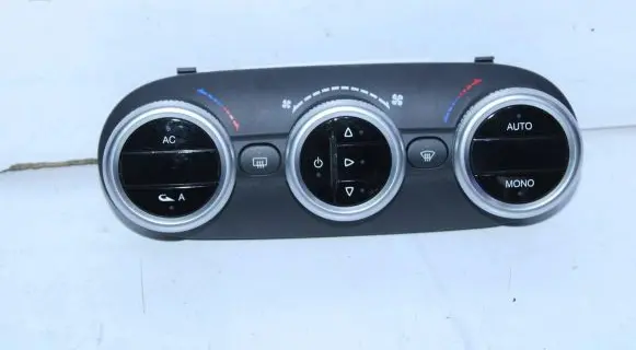 Alfa Romeo Giulietta Climate control unit 156091524 503600090102 0023750250