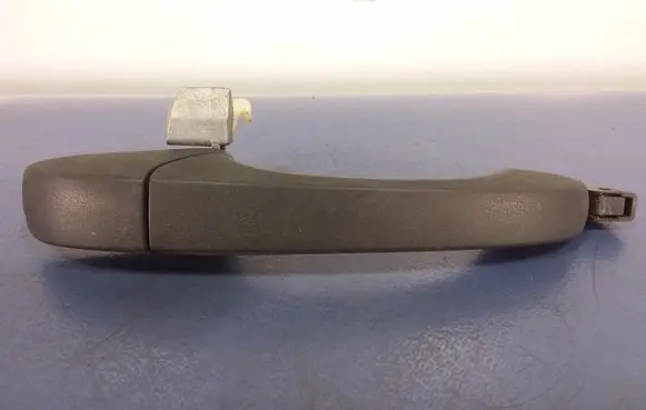 Dodge Caliber Front door exterior handle