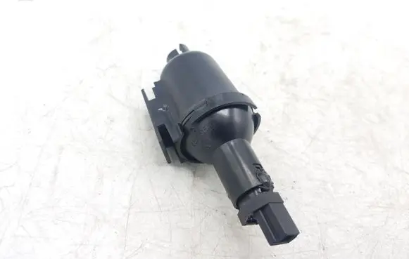 BMW 7 E38 Rear tail light bulb 8377308