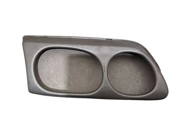 Under headlight/headlamp trim