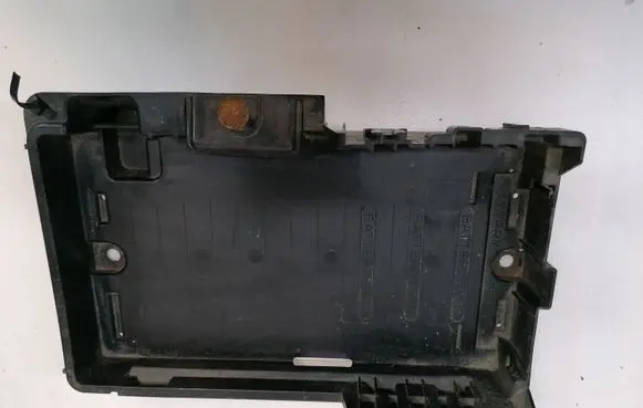 Opel Meriva B Battery tray 13496156