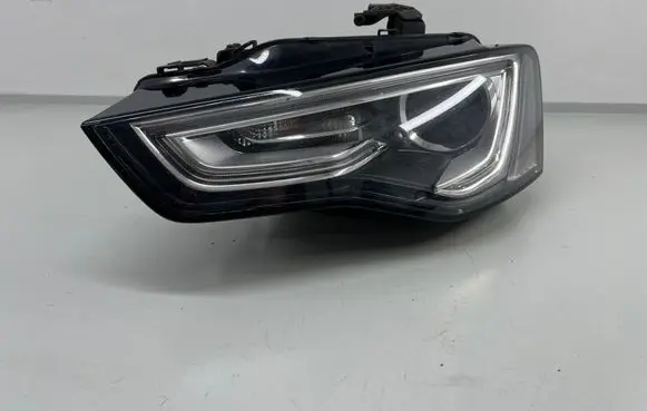 Audi A5 8T 8F Headlight/headlamp 8t0941005d