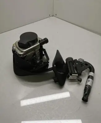 BMW X5M F85 Front seatbelt 624640200E