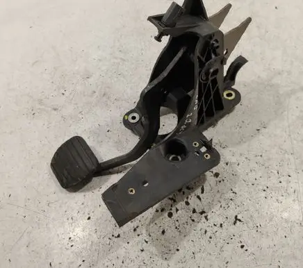 Renault Laguna II Brake pedal 8200002853