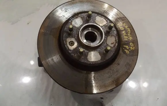 Chevrolet Captiva Front wheel hub spindle knuckle
