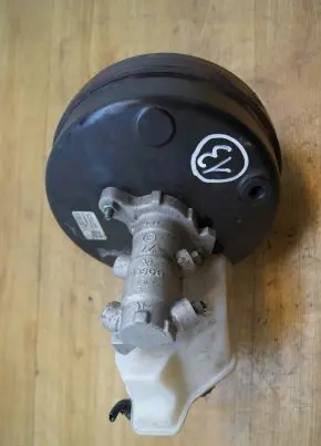 Maserati Quattroporte Brake booster 670006653