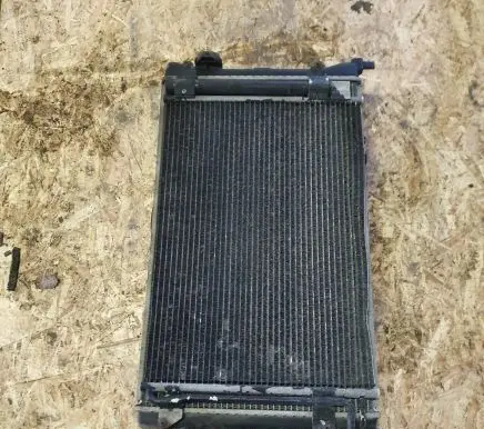 Audi A3 S3 8P Coolant radiator 65277A 2018W49 386726