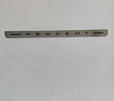 Peugeot 208 Front sill trim cover 9828373080