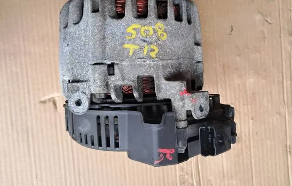 Peugeot 508 Generator/alternator 9675753680
