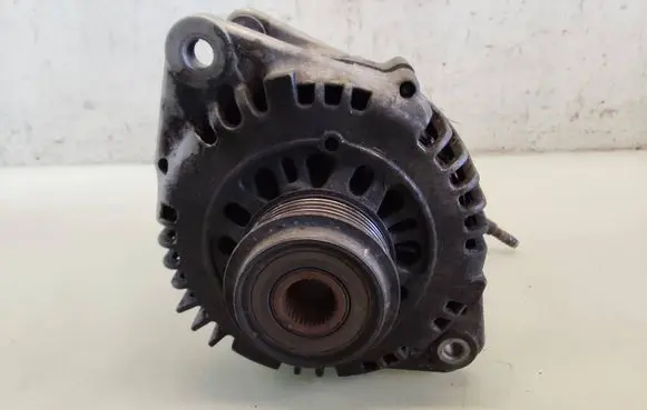 Opel Astra G Generator/alternator STX100001R 90000375