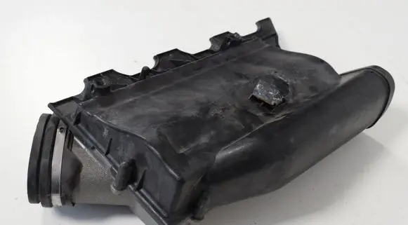 Mercedes-Benz S W221 Air filter box A1560940506 A1560900501