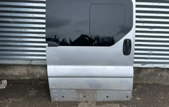 Opel Vivaro Side sliding door