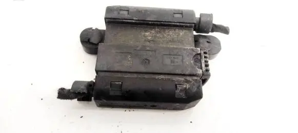 Sensor