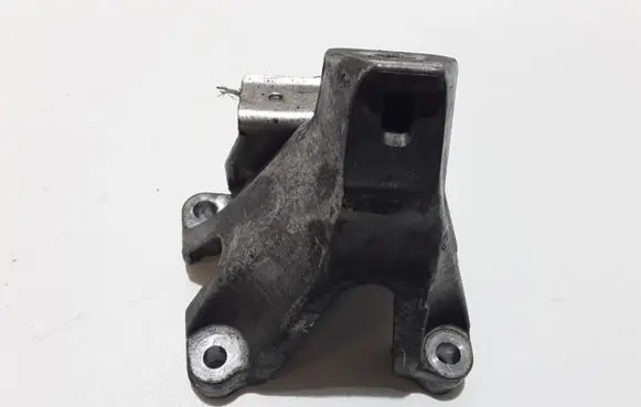 Audi Q5 SQ5 Engine mounting bracket 8K0199307B
