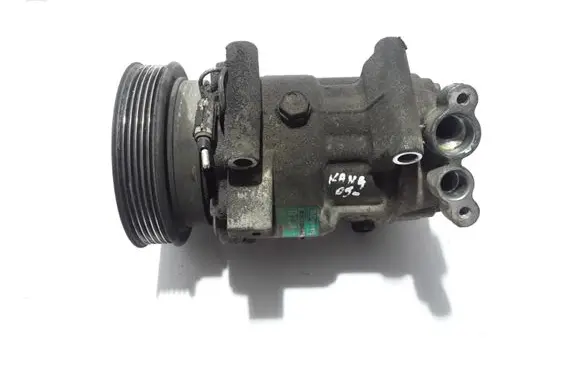 Renault Kangoo I Air conditioning (A/C) compressor (pump) 8200315744
