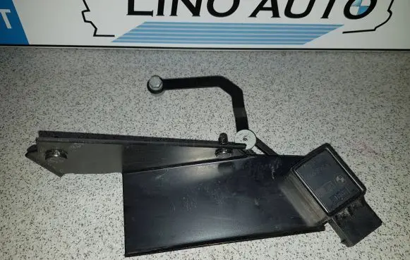 BMW 7 E65 E66 Tailgate sensor 8268997