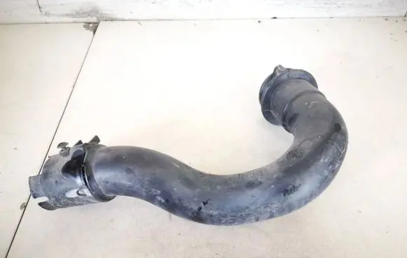 Ford Fiesta Air intake hose/pipe 9646617980
