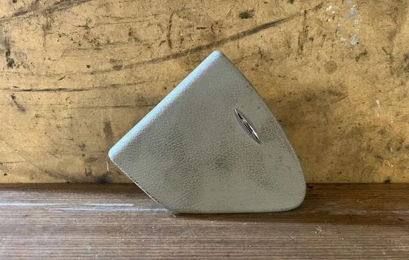Mercedes-Benz E W211 Rear door ashtray A2118100830
