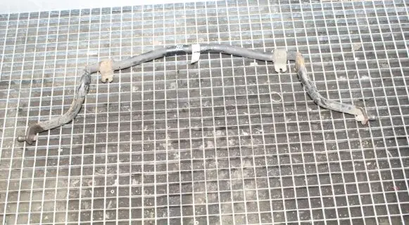 Chevrolet Orlando Front anti-roll bar/sway bar 13351249