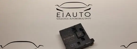 Mercedes-Benz CLS C219 Door control unit/module 2198200326