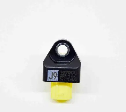 Toyota C-HR I Airbag deployment crash/impact sensor 89831F4030