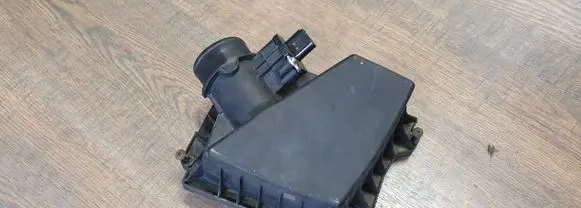 Ford B-MAX Air filter box cover C1B19643AA