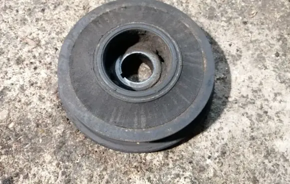 Opel Zafira A Crankshaft pulley