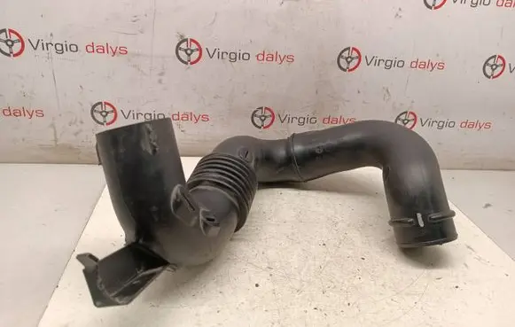 Renault Master III Air intake duct part 8200751729