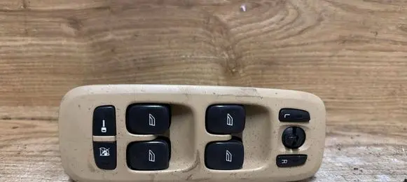 Volvo V70 Electric window control switch 30658146