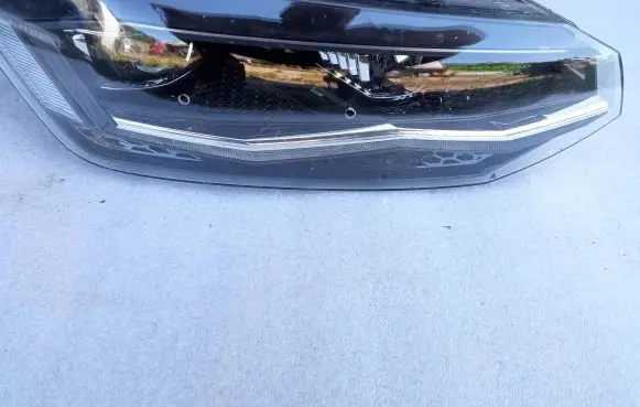 Volkswagen Polo VI Headlight/headlamp 2G1941036 90100102