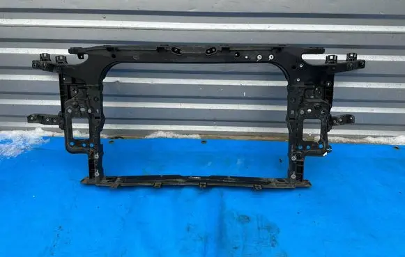 Hyundai Kona I Radiator support slam panel 64101DD500