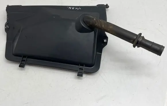 Opel Vivaro Wiper trim 668634247R