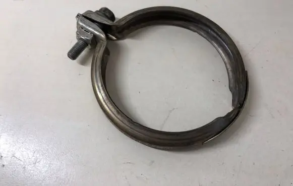 BMW X5 F15 Muffler pipe connector clamp 7620508