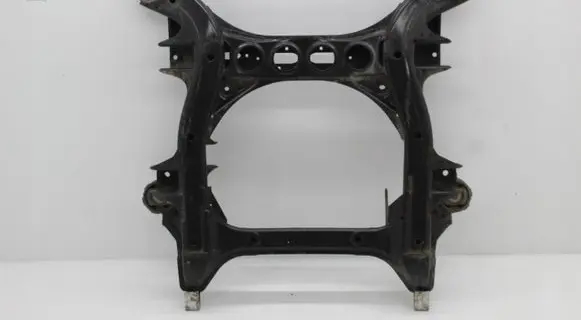 Volkswagen Touareg II Front subframe 7P0400025