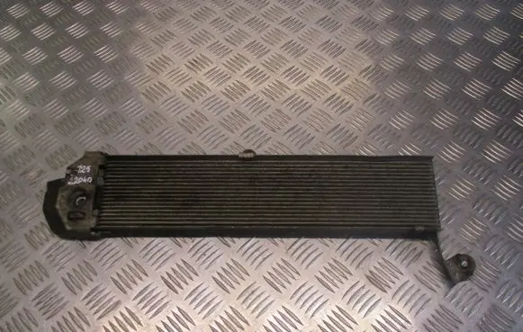 Toyota Avensis T250 Engine oil radiator 