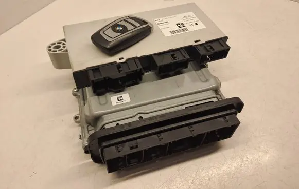 BMW 6 F06 Gran coupe Engine ECU kit and lock set 0281019501 030298841 8572873