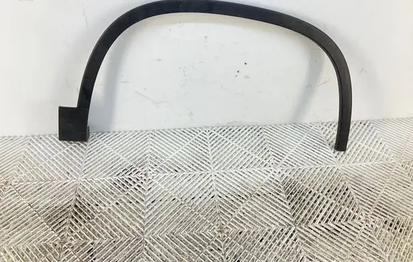 Volkswagen Tiguan Front arch trim 5N0854732A