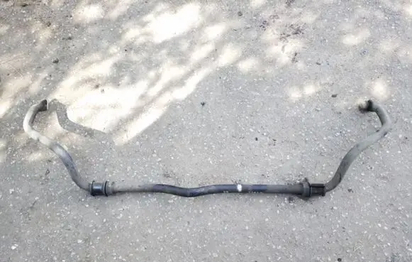 Suzuki Grand Vitara II Front anti-roll bar/sway bar