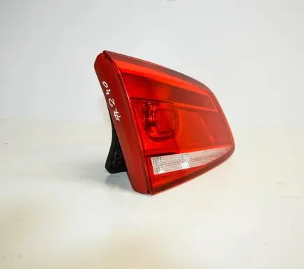 Volkswagen PASSAT B7 Tailgate rear/tail lights 3AD945093K