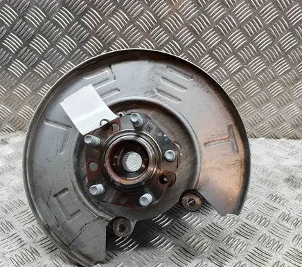 Tesla Model Y Rear wheel hub 104466600C 104412300B