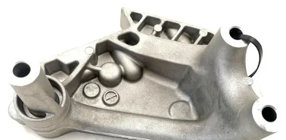 Engine mounting bracket