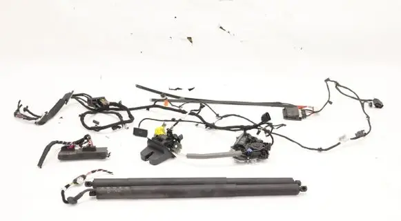 Skoda Octavia Mk4 Tailgate strut 5E7827780E