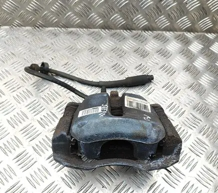 Peugeot 2008 I Front brake caliper 9677584780