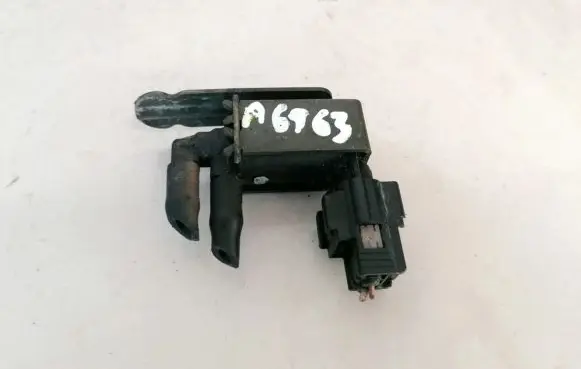 Mazda 323 Turbo solenoid valve