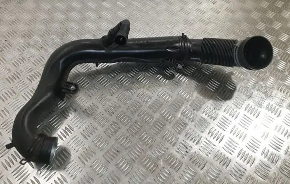 Volkswagen Golf Plus Intercooler hose/pipe 1K0129654
