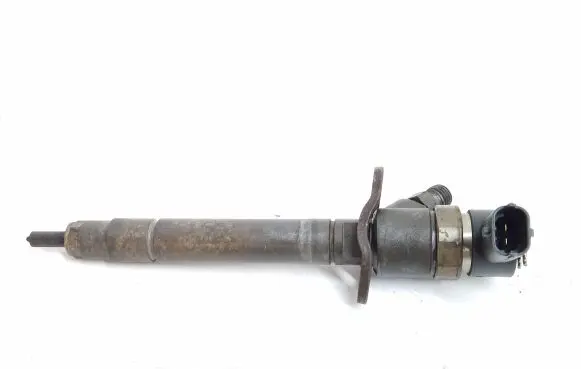 Volvo XC90 Fuel injector 30750283