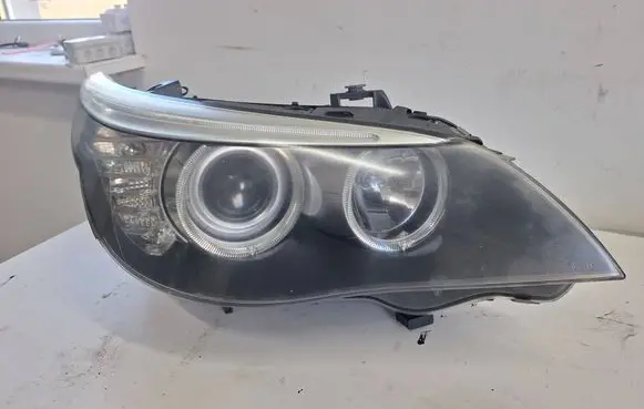 BMW 5 E60 E61 Headlight/headlamp 7177730