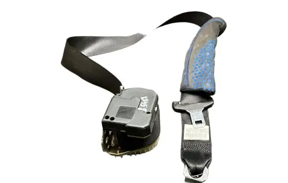 BMW Z4 E85 E86 Front seatbelt S2701687606 05B082CB0117